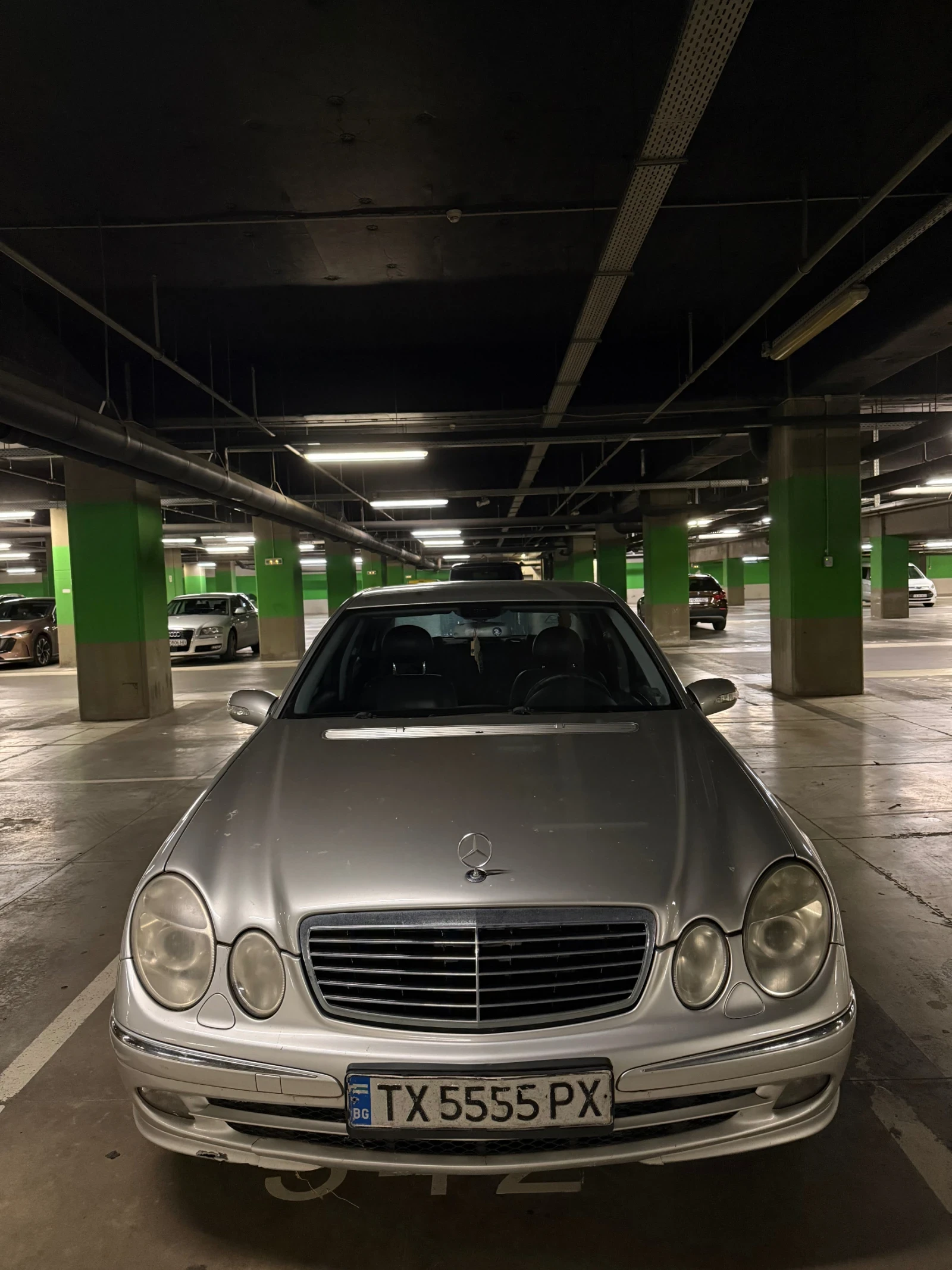 Mercedes-Benz E 270 AVANTGARDE ВЪЗДУХ само задно предаване