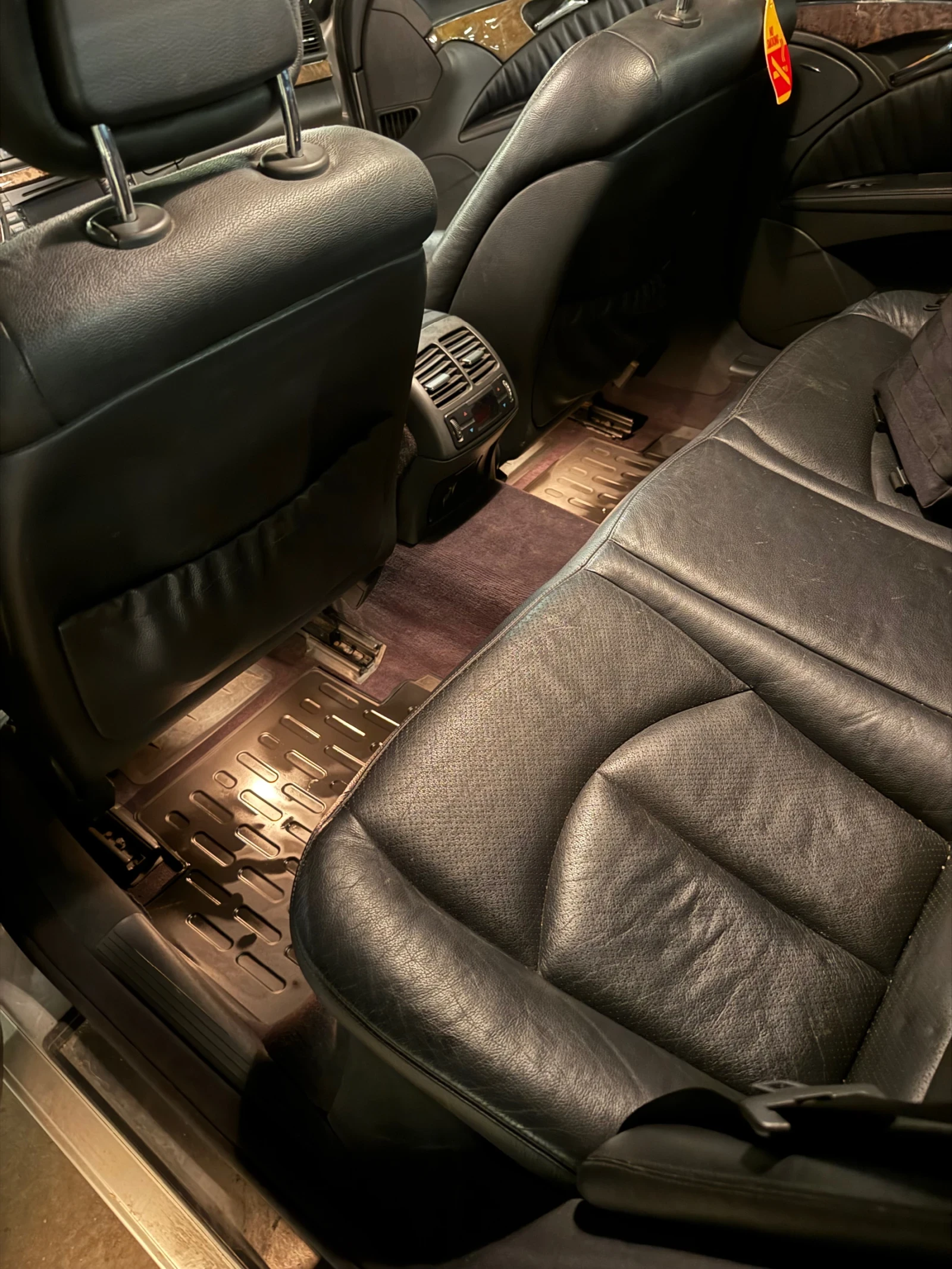 Mercedes-Benz E 270 AVANTGARDE ВЪЗДУХ само задно предаване, снимка 9 - Автомобили и джипове - 56252319