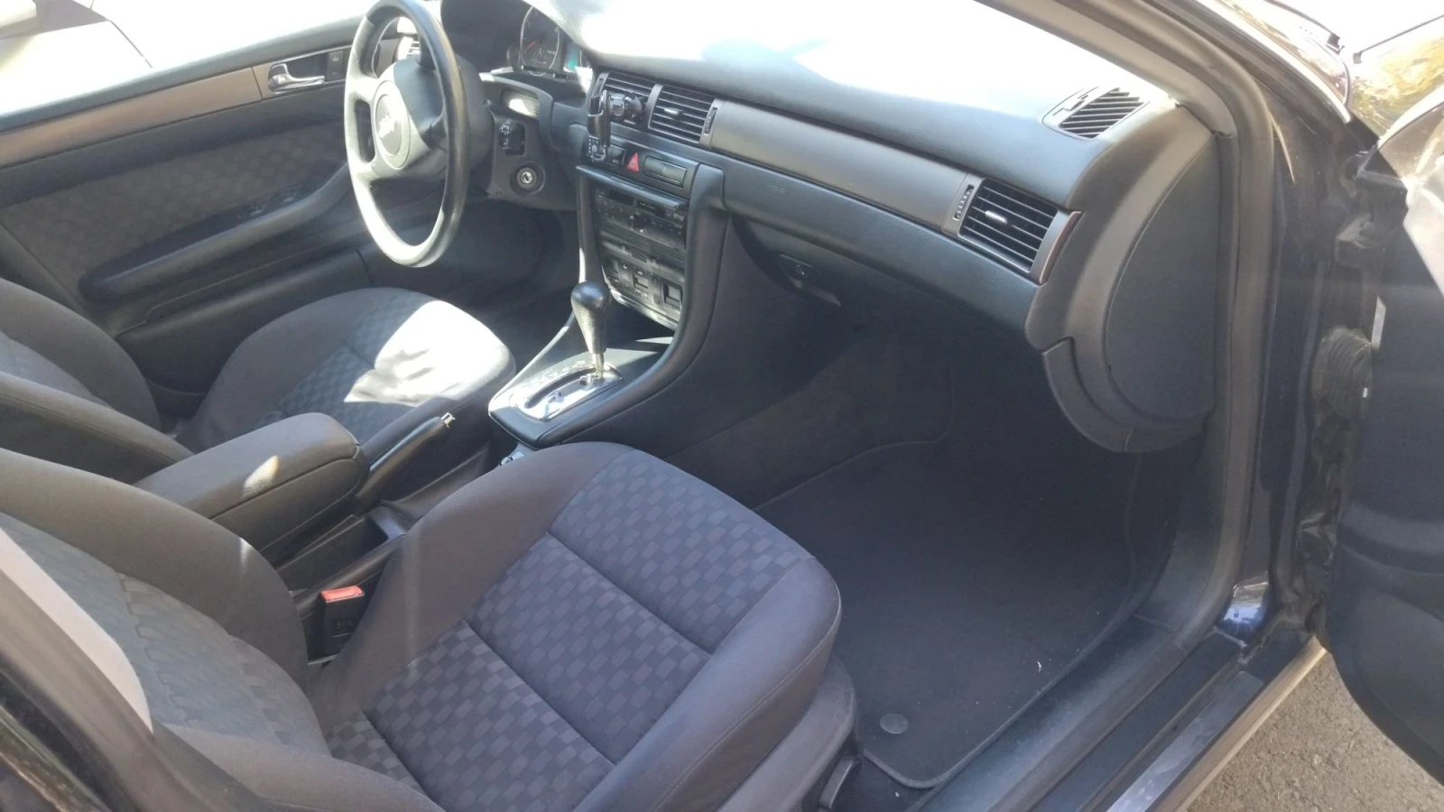 Audi A6 C5, снимка 14 - Автомобили и джипове - 56355851