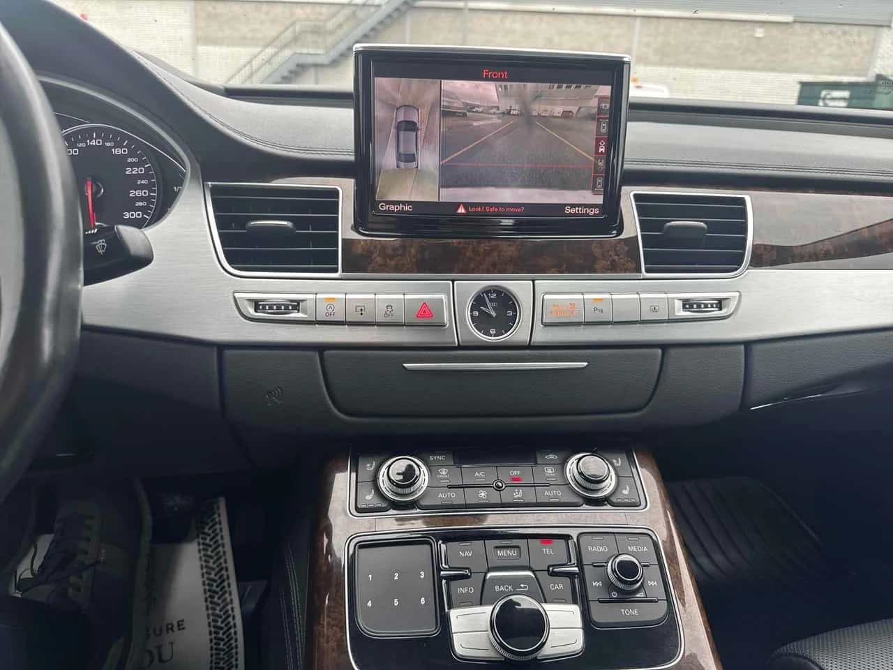 Audi A8  4.0T Matrix / Bose / HUD / Carfax / ����������  | Mobile.bg � ����������� 10