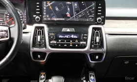 Kia Sorento 2.2D Prestige 4x4* ПОДГРЕВ* ОБДУХВАНЕ* КРАЙНА ЦЕНА, снимка 11