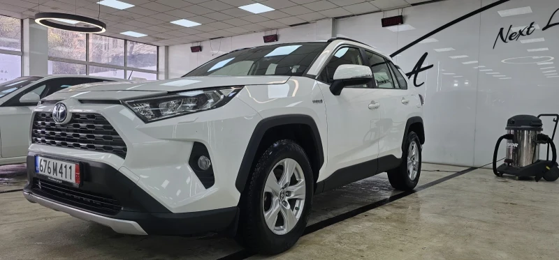 Toyota Rav4 2.5 бензин хибрид 222кс 4х4 Германия Лизинг Бартер, снимка 2 - Автомобили и джипове - 48066011