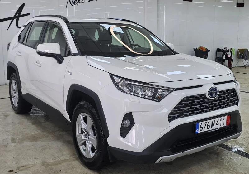 Toyota Rav4 2.5 бензин хибрид 222кс 4х4 Германия Лизинг Бартер, снимка 1 - Автомобили и джипове - 48066011