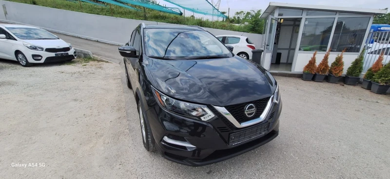 Nissan Qashqai SV 2.0i* само 42000км* екстри* 6 м.Гаранция, снимка 6 - Автомобили и джипове - 50659682