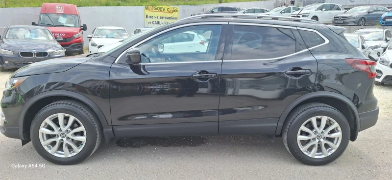 Nissan Qashqai SV 2.0i* само 42000км* екстри* 6 м.Гаранция, снимка 2 - Автомобили и джипове - 50659682