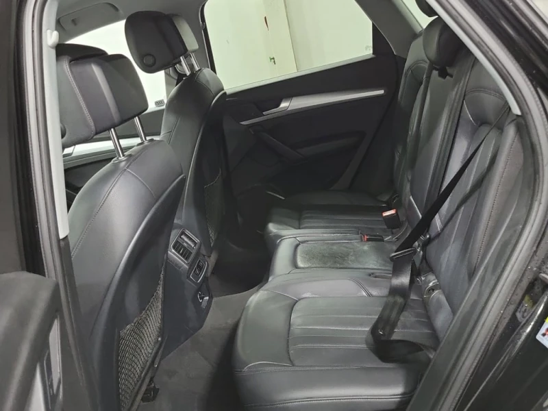 Audi Q5 * KOMFORT * CARFAX * БЕЗ ПЪРВОНАЧАЛНА ВНОСКА, снимка 13 - Автомобили и джипове - 53165684