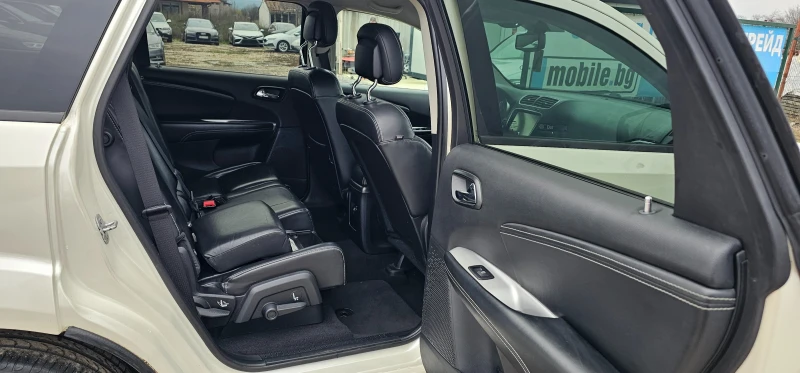 Fiat Freemont 2.0jtdm 4x4 FULL, снимка 14 - Автомобили и джипове - 53286691