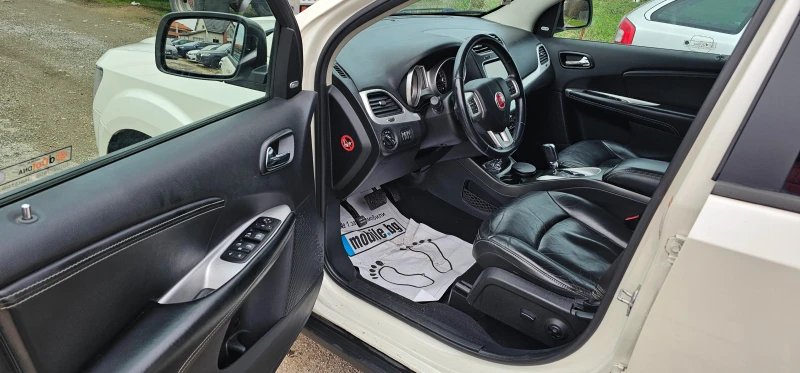 Fiat Freemont 2.0jtdm 4x4 FULL, снимка 12 - Автомобили и джипове - 53286691