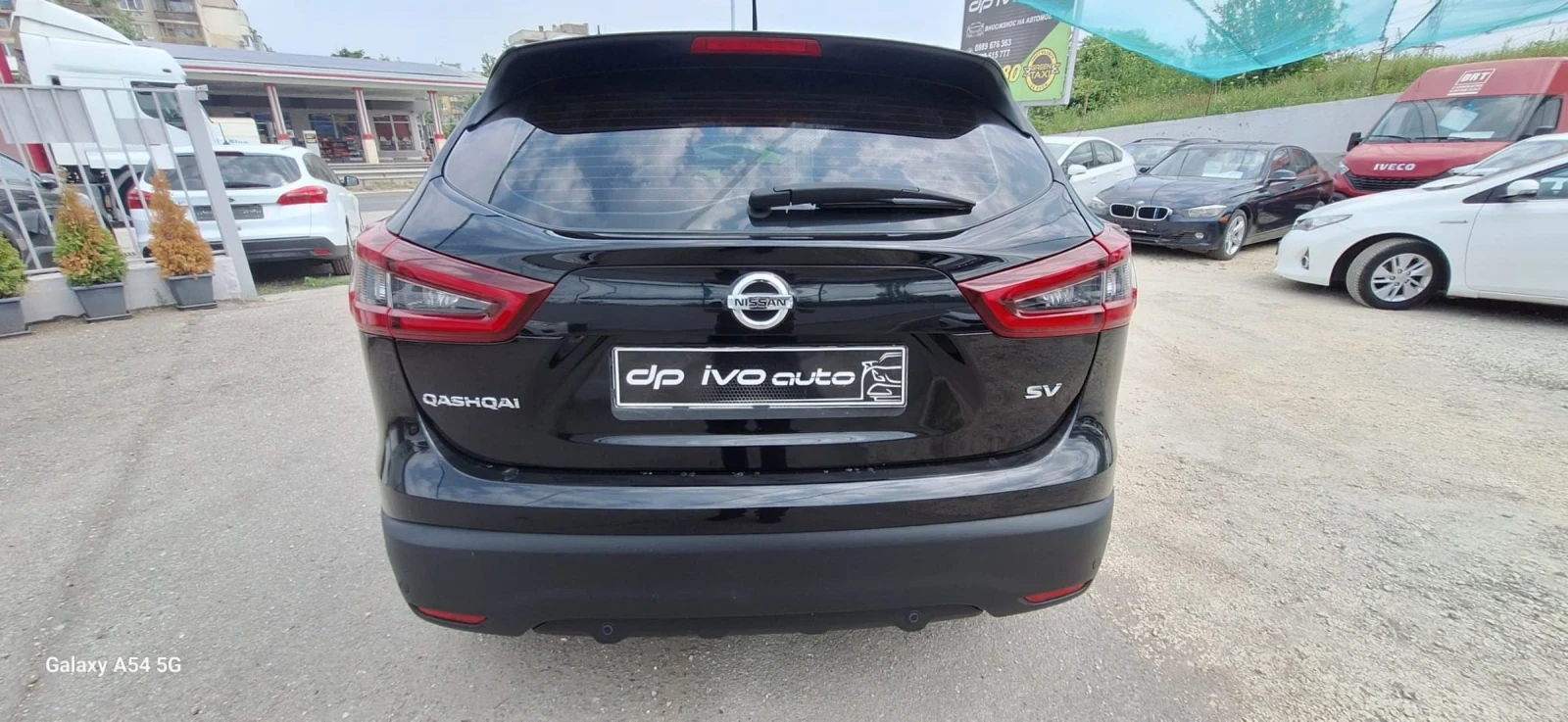 Nissan Qashqai SV 2.0i* само 42000км* екстри* ! - изображение 3