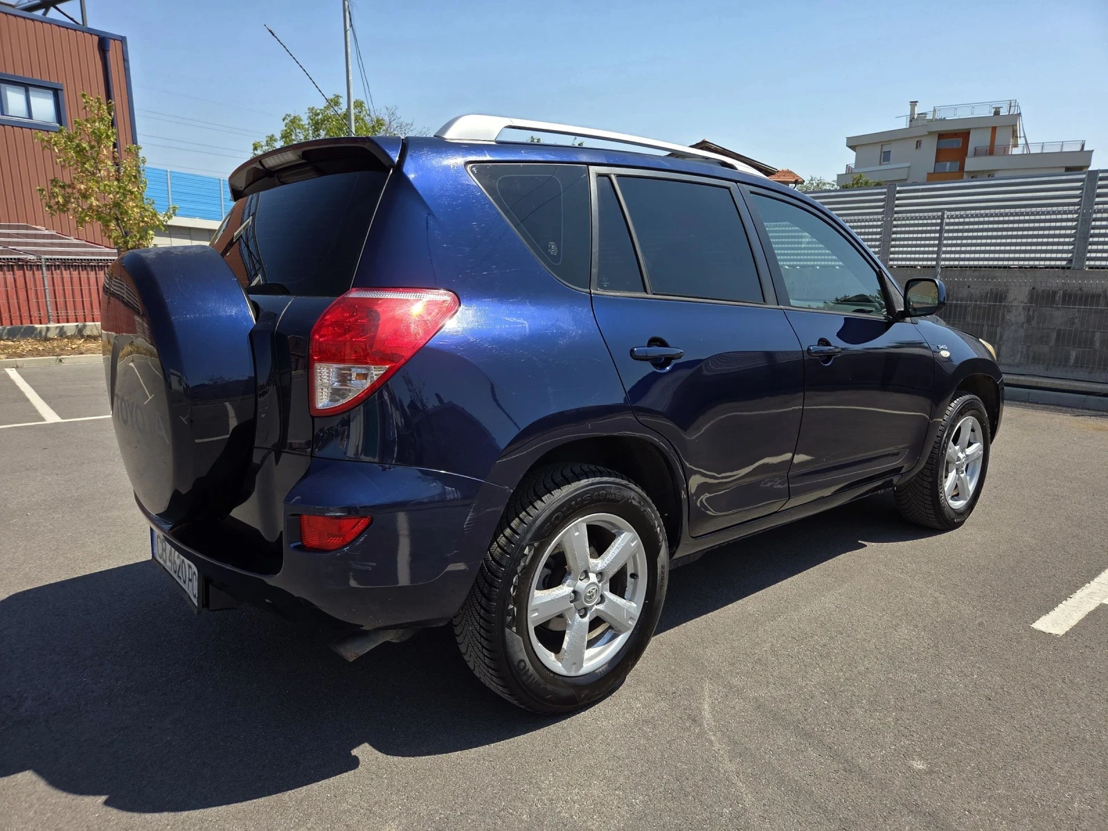 Toyota Rav4 2.2 d-4d/136hp| Обслужена | В отлично състояние  - изображение 5