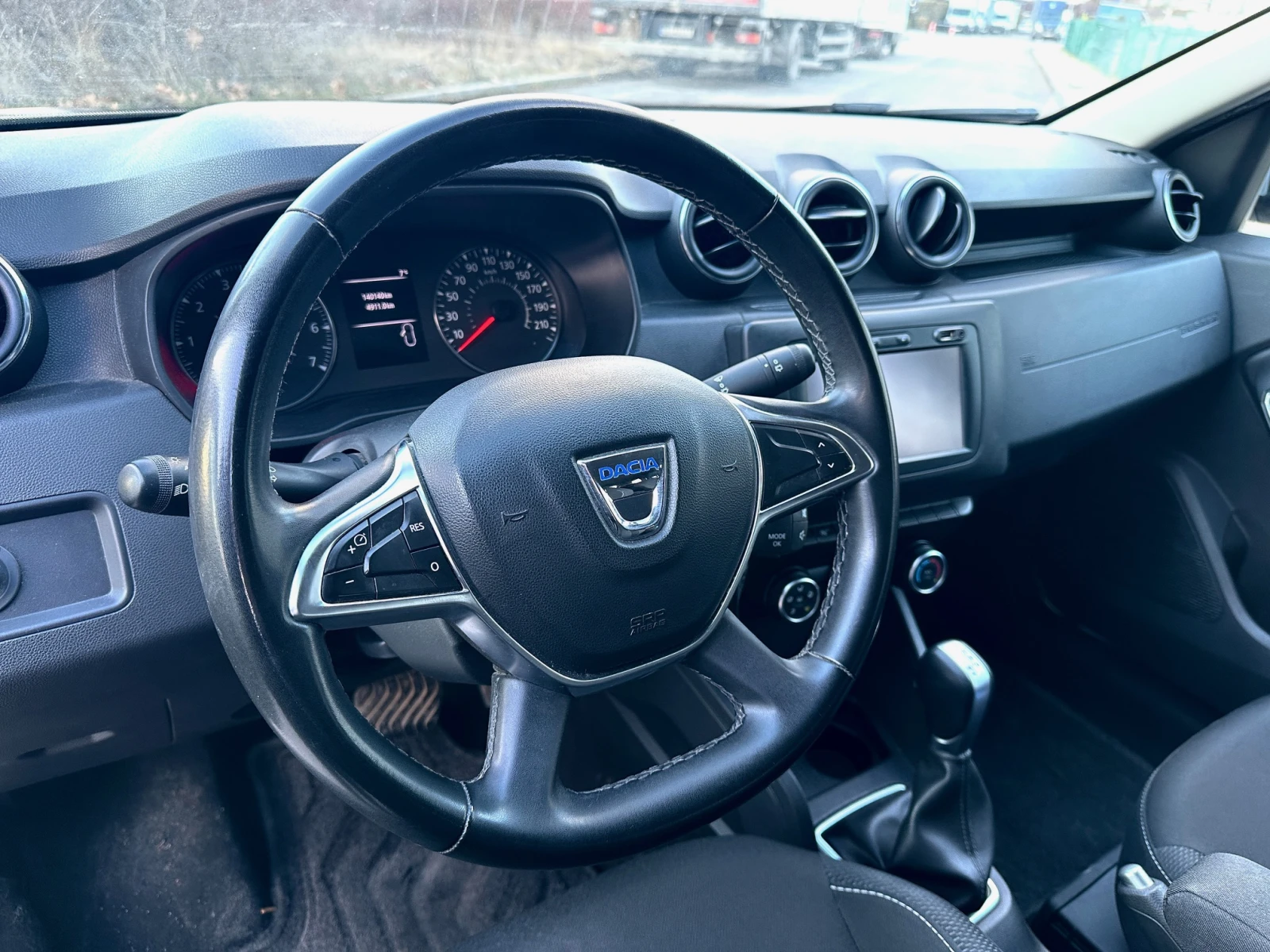 Dacia Duster / 1.5 DCi / AUT - изображение 7