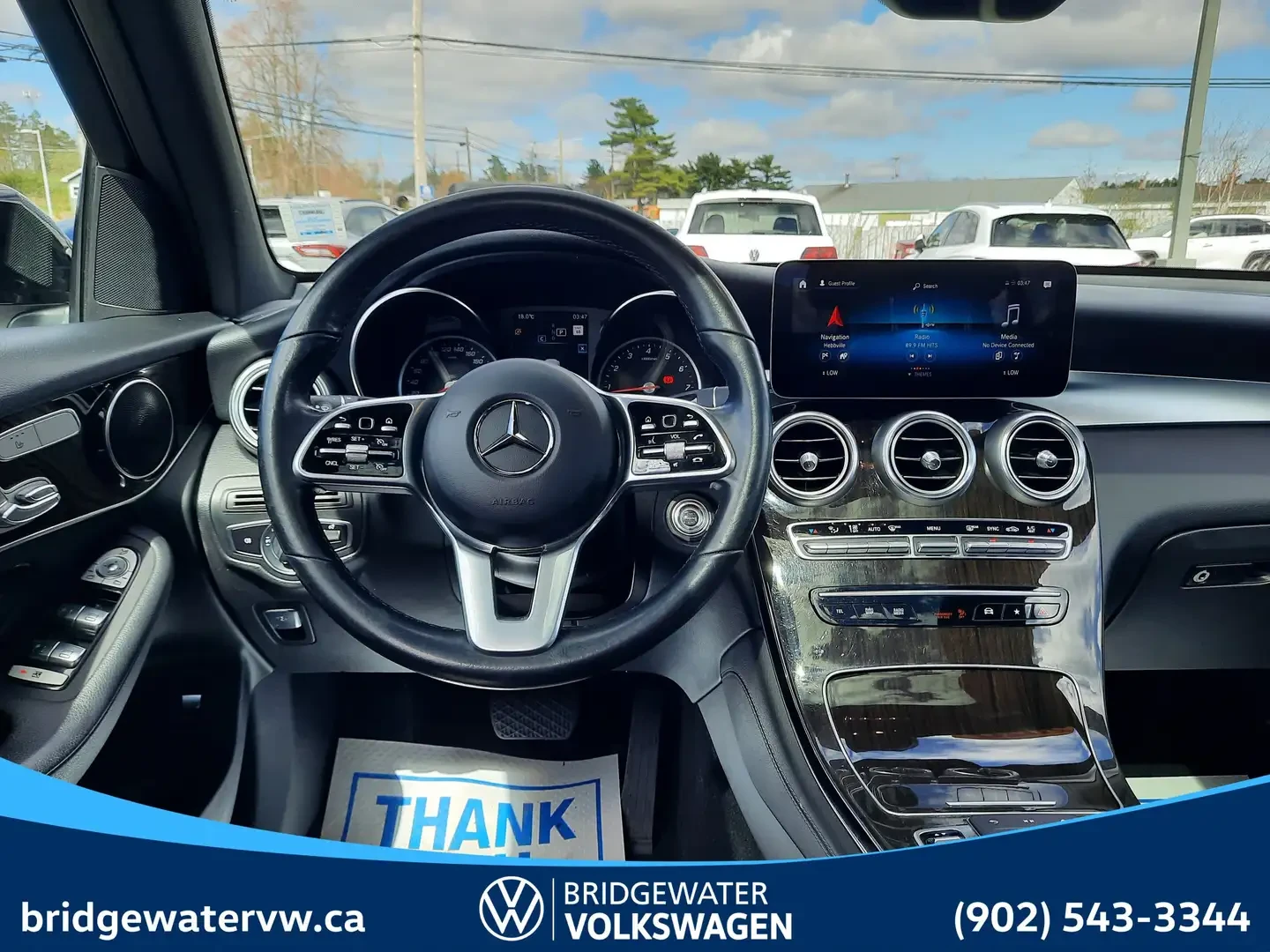 Mercedes-Benz GLC 300 ПОДГРЕВ* 360КАМЕРА* ПАНОРАМА* LANE* ASSIST* , снимка 7 - Автомобили и джипове - 54571629