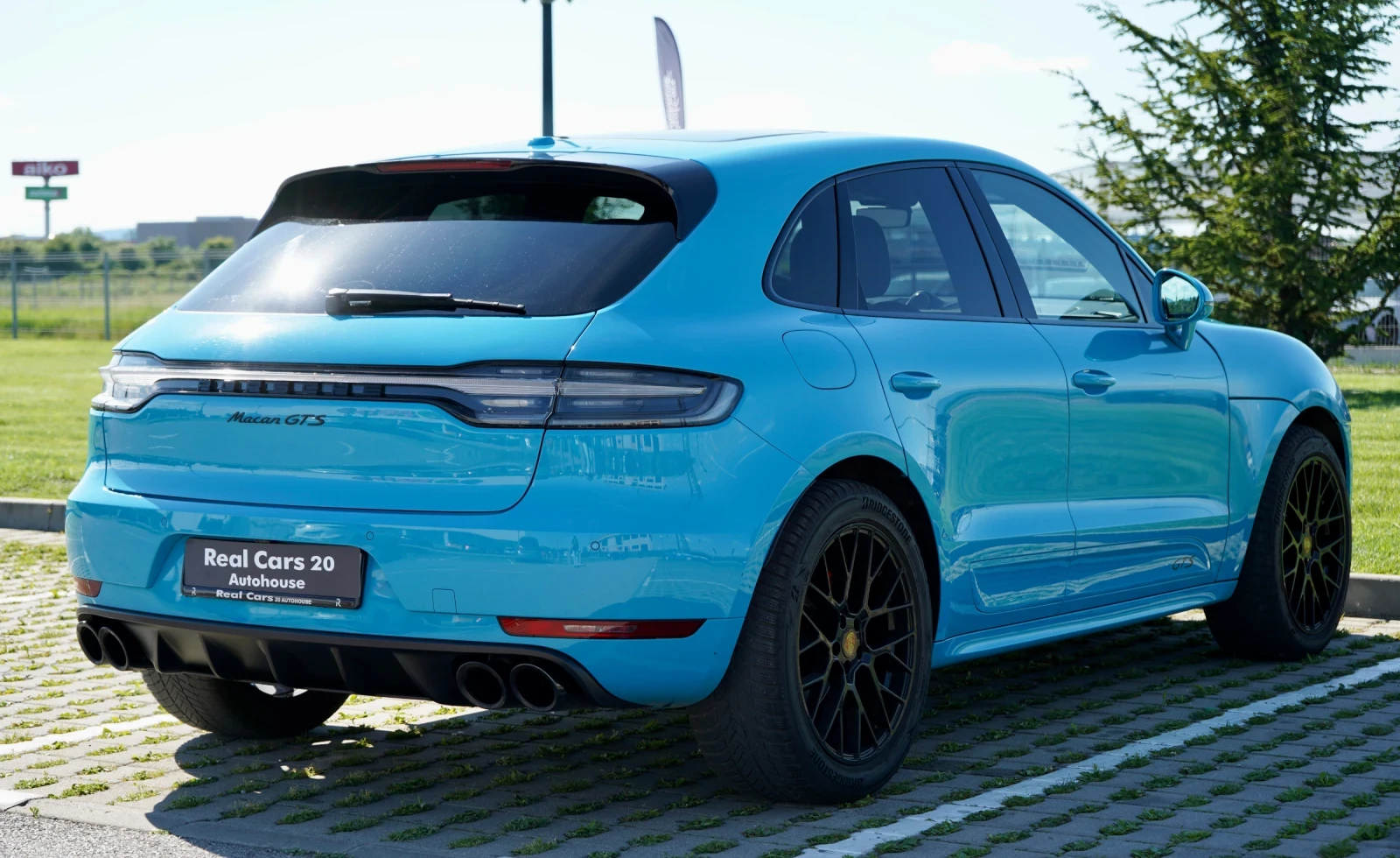 Porsche Macan * GTS* SportChrono* Cam* Keyless* Aerokit, снимка 4 - Автомобили и джипове - 54595435