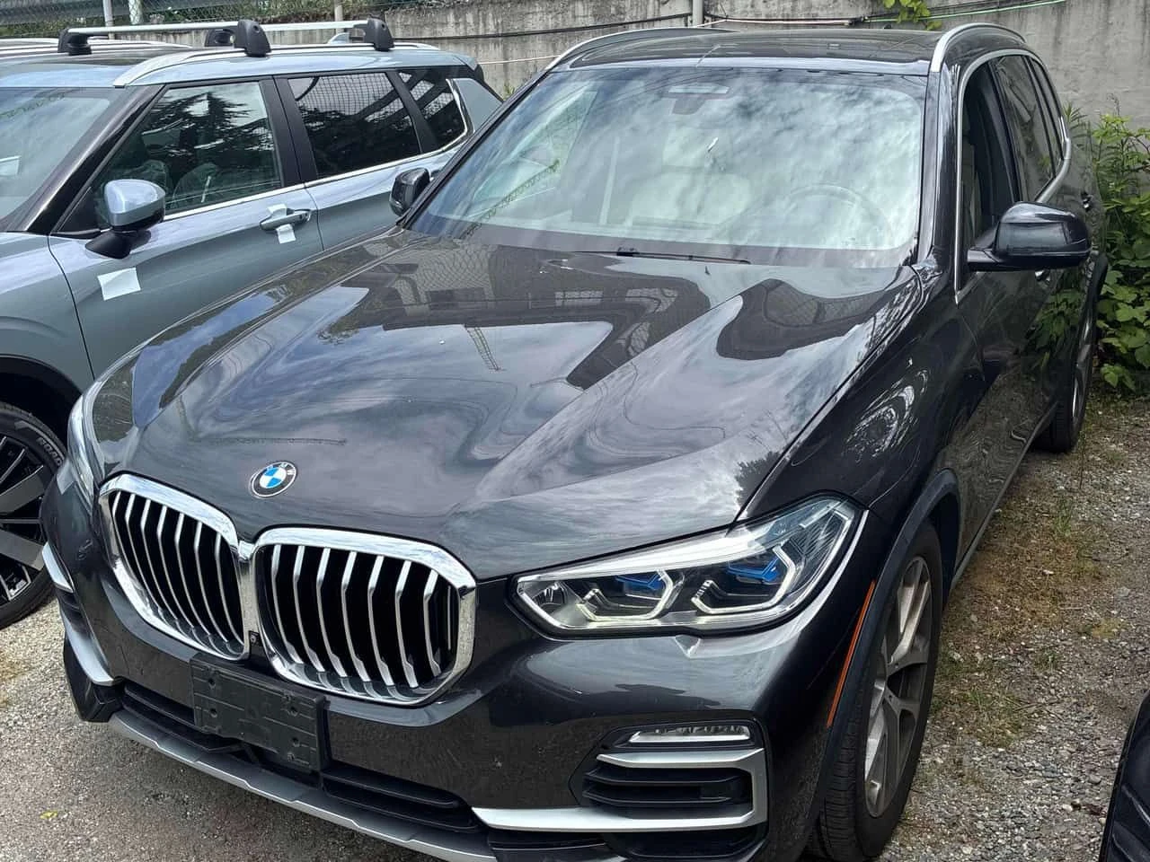 BMW X5 * XDRIVE40I * ЛАЗЕРИ * H/K * ПОДГРЕВИ * ПАНО * 