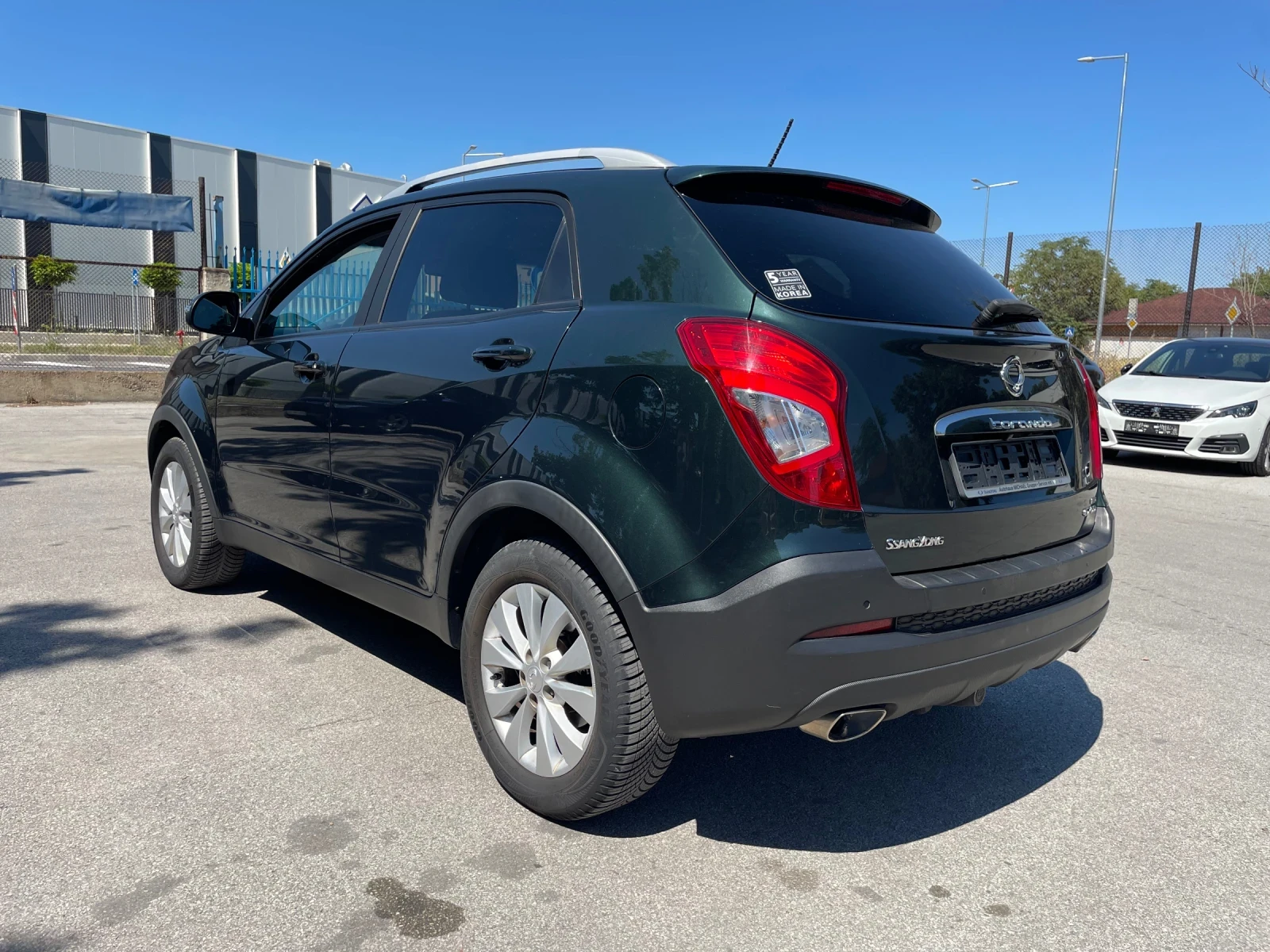 SsangYong Korando Quartz 4x4 2.0 Бензин, снимка 3 - Автомобили и джипове - 55242895