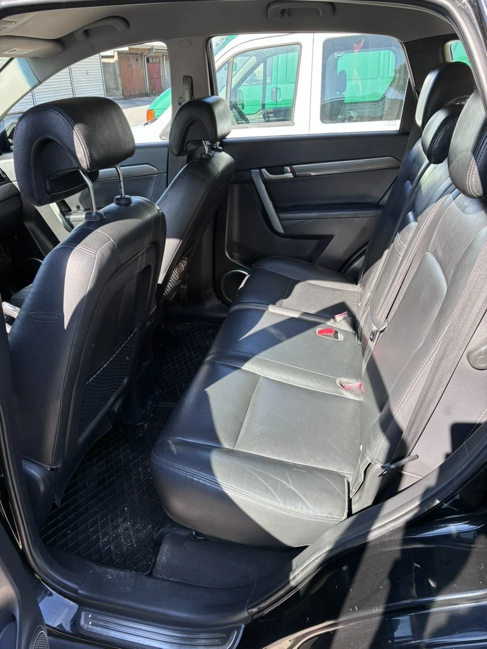 Chevrolet Captiva, снимка 15 - Автомобили и джипове - 55485928