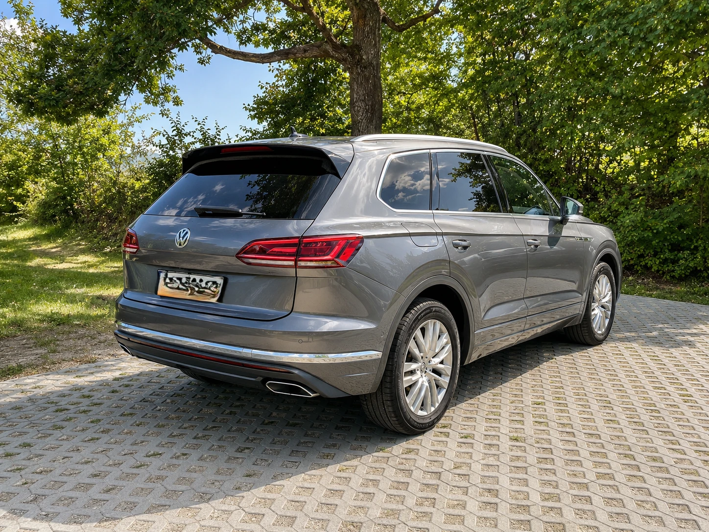 VW Touareg 3.0 V6 TDI , снимка 3 - Автомобили и джипове - 55787328