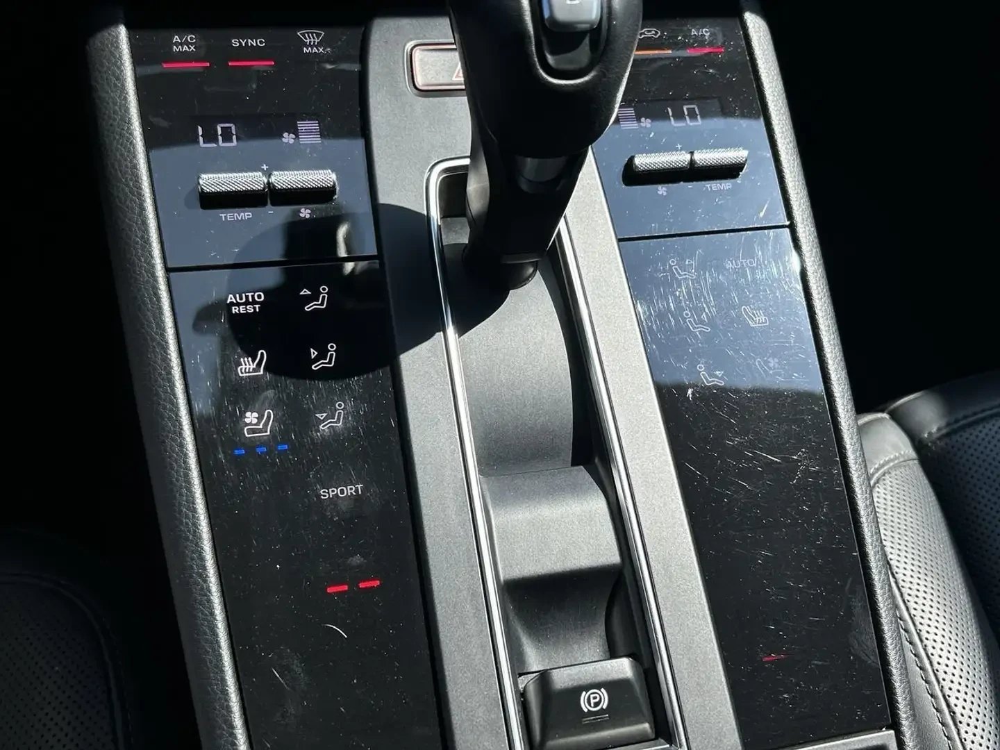 Porsche Macan S* PDK* BOSE* ОБДУХВАНЕ* ДИСТРОНИК* 360КАМЕРА* , снимка 11 - Автомобили и джипове - 55982227