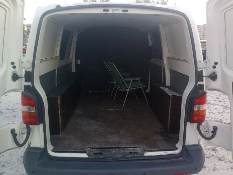 VW T5 2.5TDI, снимка 9 - Бусове и автобуси - 47335480