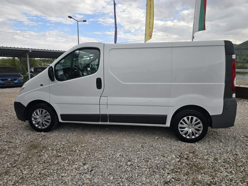 Opel Vivaro 2, 0 TDTI НОВ ВНОС, снимка 2 - Бусове и автобуси - 47555829