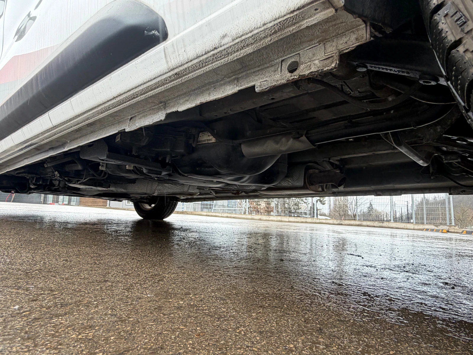 Opel Vivaro 2.0HDI, снимка 9 - Бусове и автобуси - 55125338
