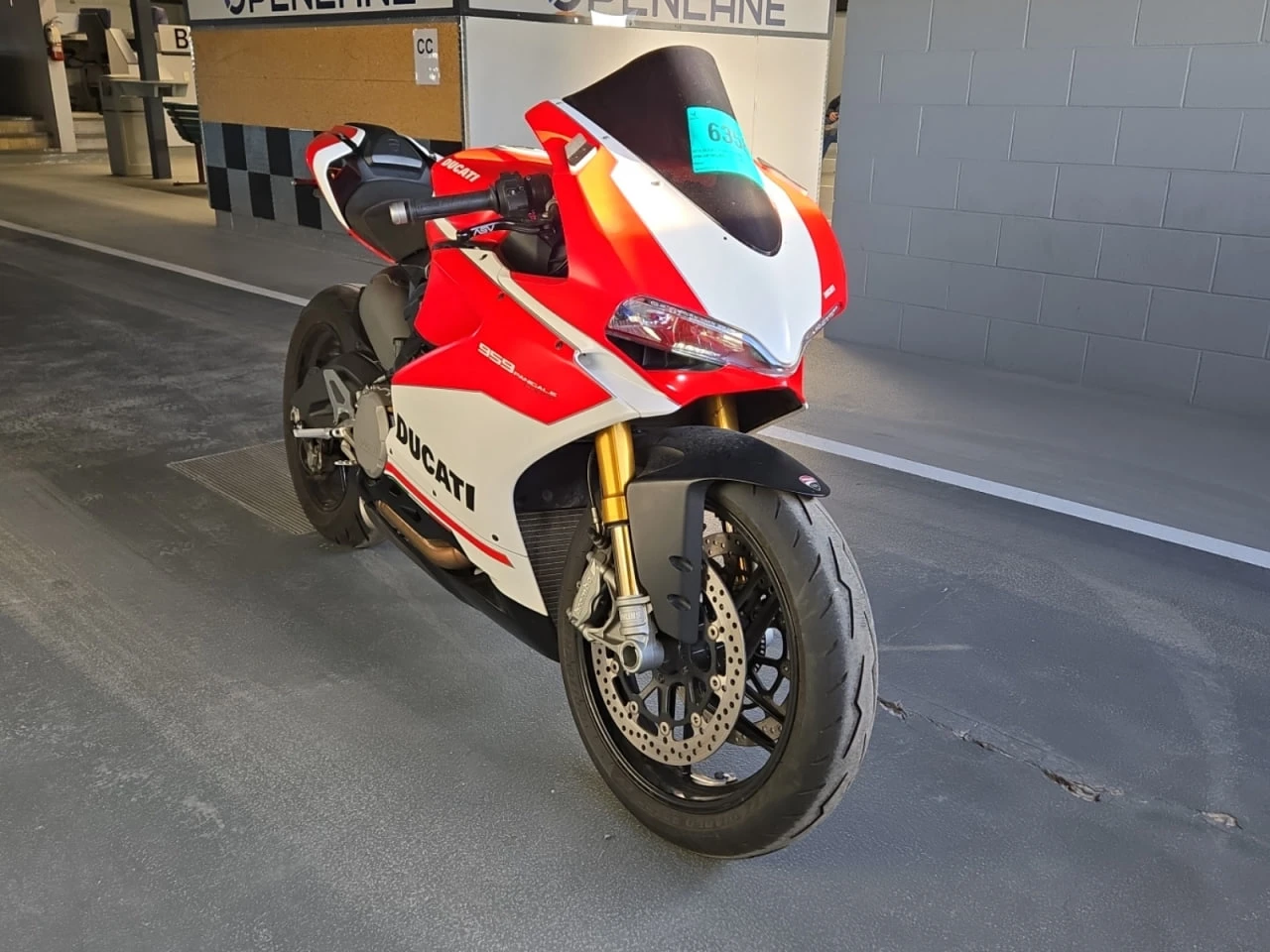 Ducati Panigale CARFAX* АВТОФИНАНСИРАНЕ* БЕЗ ПЪРВОНАЧАЛНА ВНОСКА*  - изображение 2