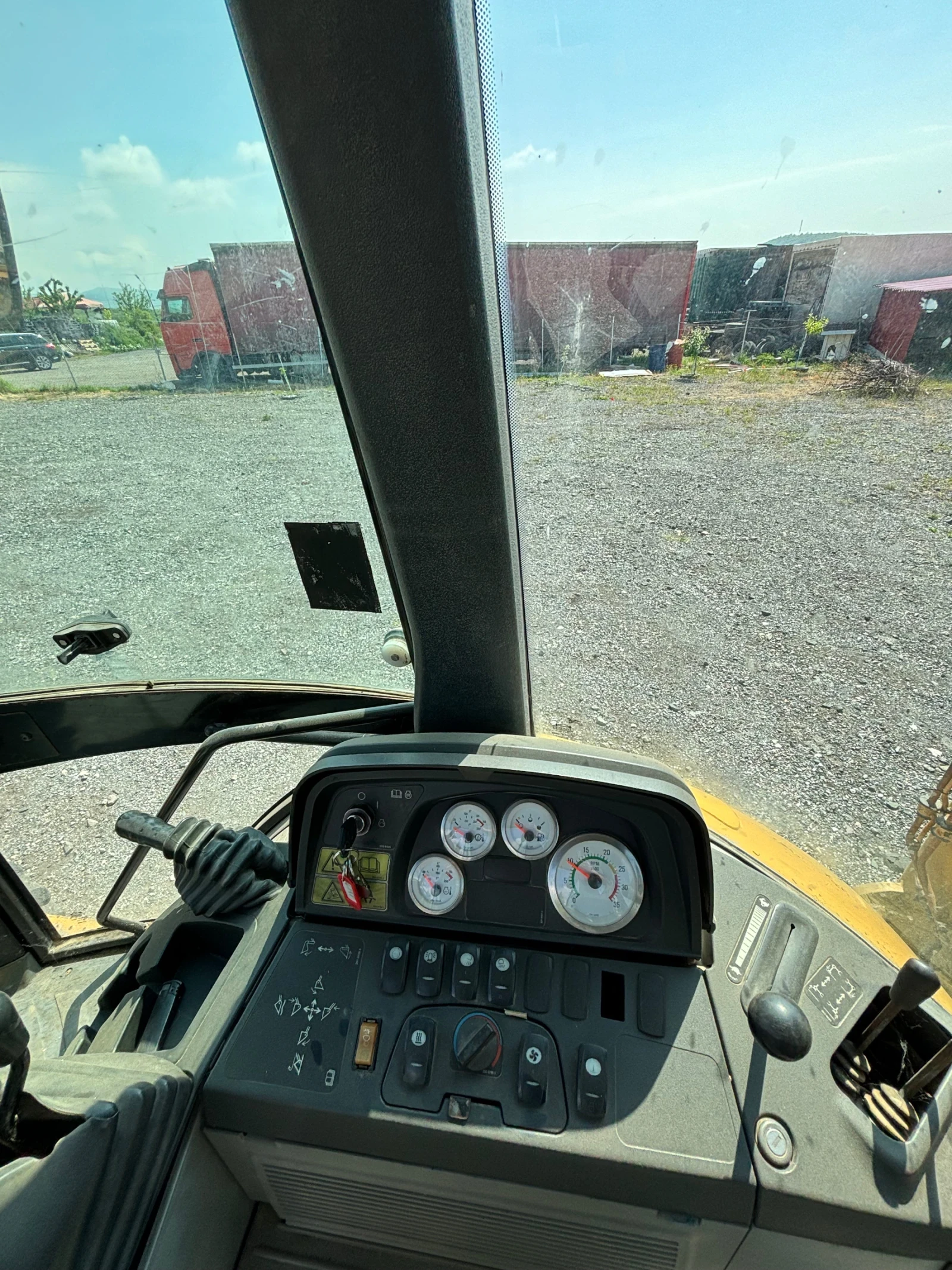 Багер Caterpillar 428 E, снимка 8 - Индустриална техника - 54575869