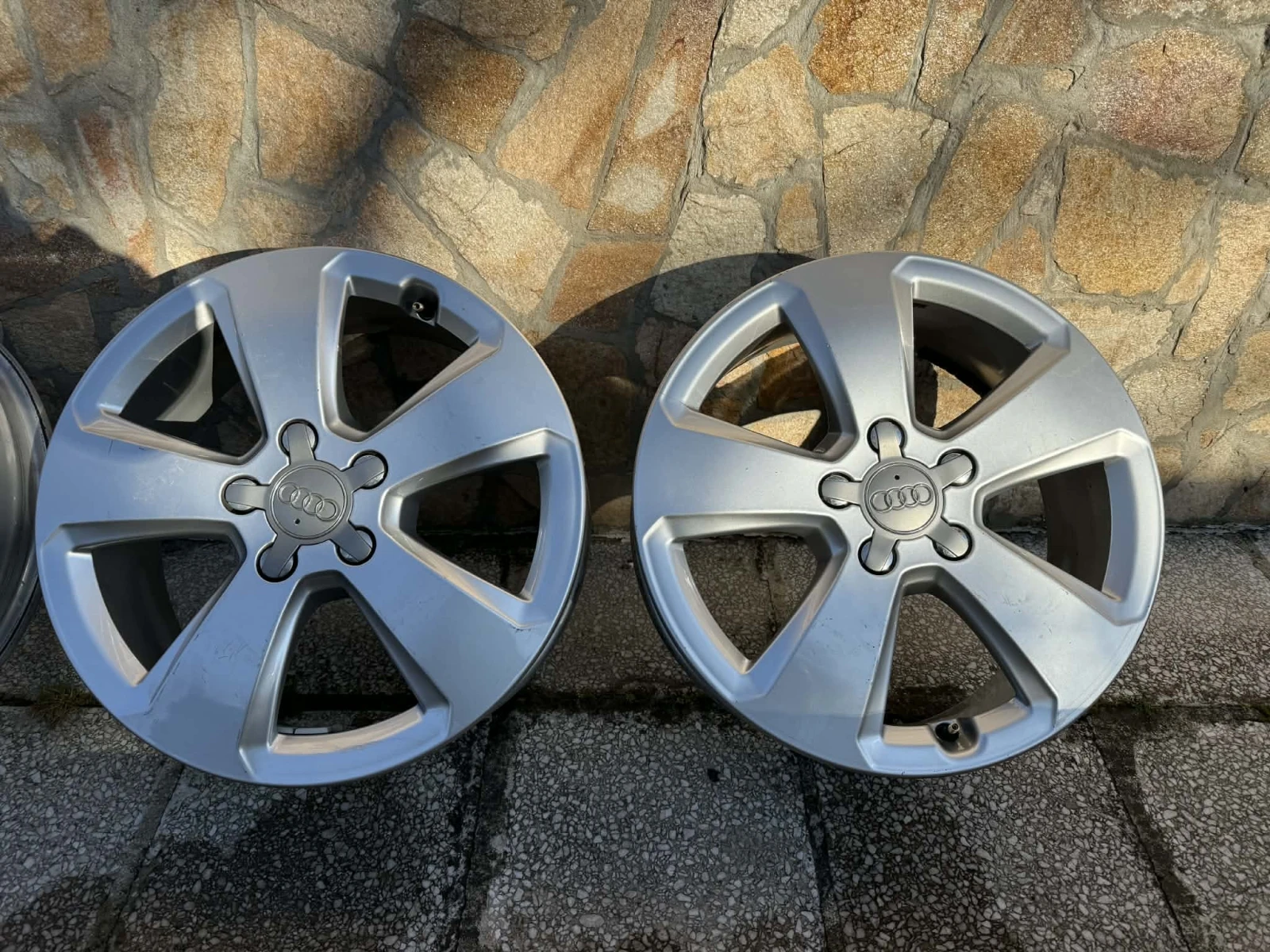 Джанти за Audi, снимка 3 - Гуми и джанти - 53726413