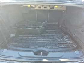 Jaguar XE R-Dynamic SE P300 AWD, снимка 13