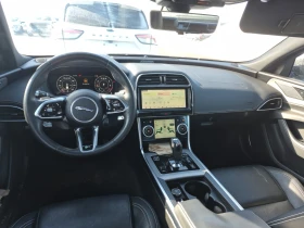 Jaguar XE R-Dynamic SE P300 AWD, снимка 10