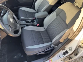 Toyota Auris 1.8 Hybrid Facelift, снимка 9