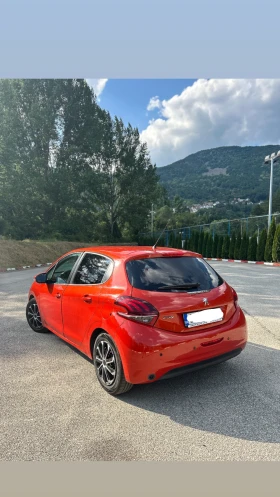 Peugeot 208 1.2, снимка 6