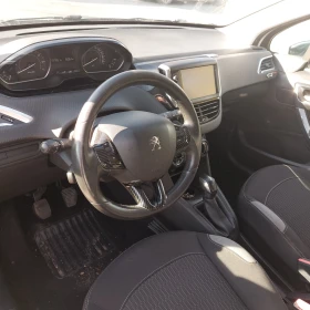Peugeot 208 1.2 | Mobile.bg    12