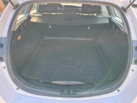 Toyota Auris 1.8 Hybrid Facelift - 9100 € / 17798.05 лв. - 19467125 11