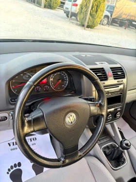 VW Golf 1.6i HIGHLINE 111000км РЕАЛНИ !!! - 3800 € / 7432.15 лв. - 49802810 13