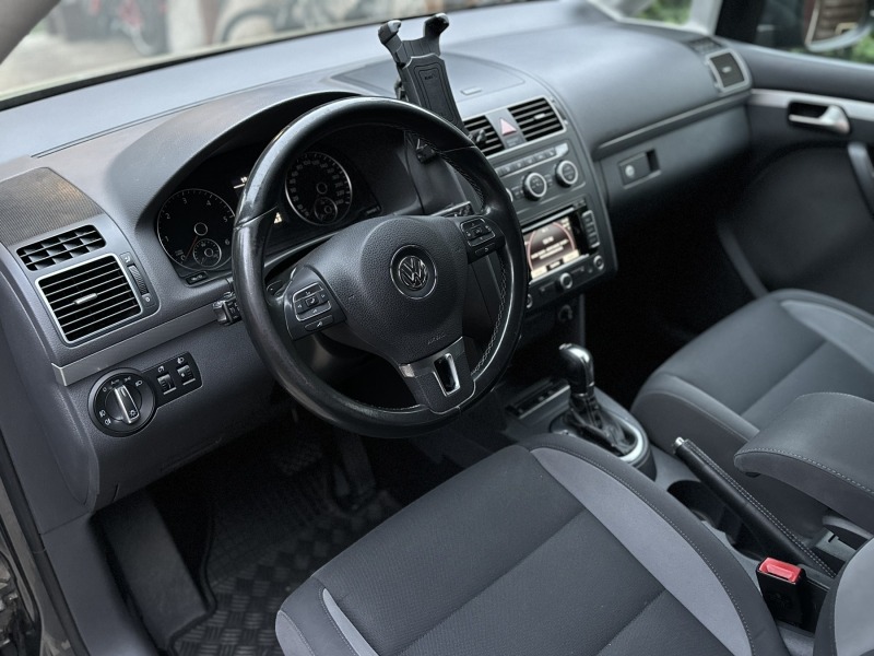 VW Touran 2.0 TDI 140PS DSG Life ПЕЧКА от СОБСТВЕНИК!!!, снимка 7 - Автомобили и джипове - 45361313