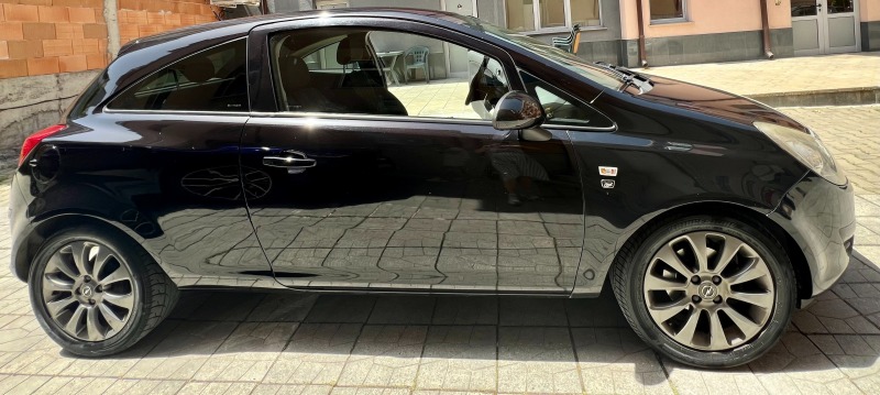Opel Corsa бензин/газ , снимка 14 - Автомобили и джипове - 46320893