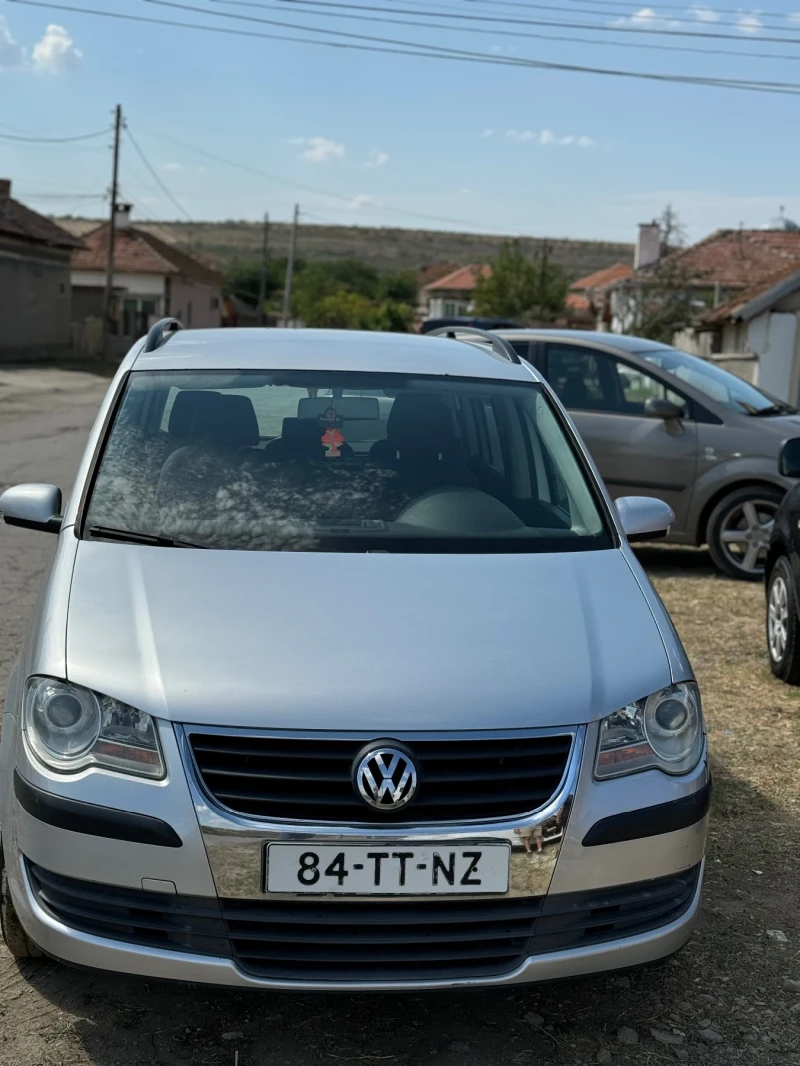 VW Touran, снимка 2 - Автомобили и джипове - 46995106