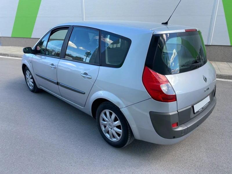 Renault Grand scenic 1.9 DCI, снимка 5 - Автомобили и джипове - 47540339