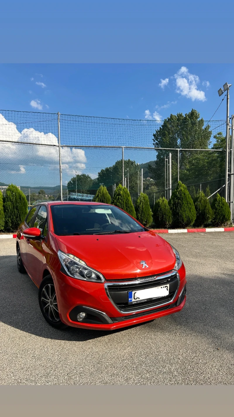 Peugeot 208 1.2, снимка 2 - Автомобили и джипове - 48303976