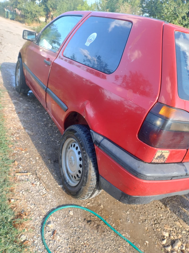 VW Golf 1900, снимка 4 - Автомобили и джипове - 48443626