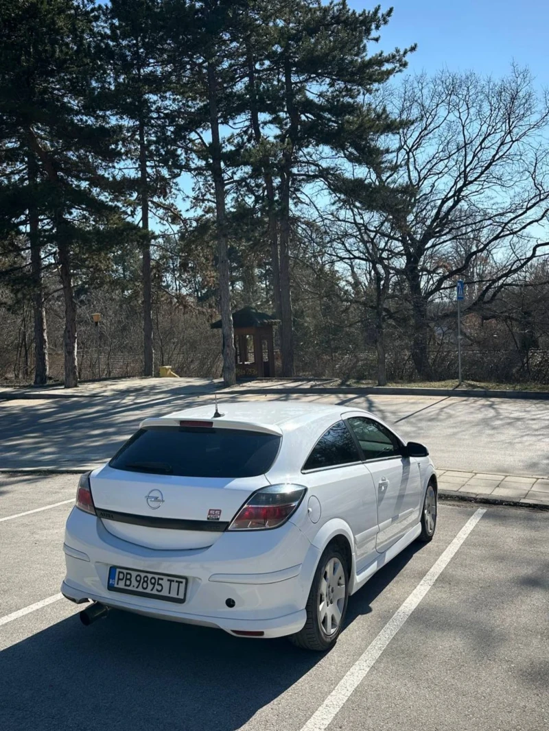 Opel Astra GTC 1.9cdti , снимка 4 - Автомобили и джипове - 49213078