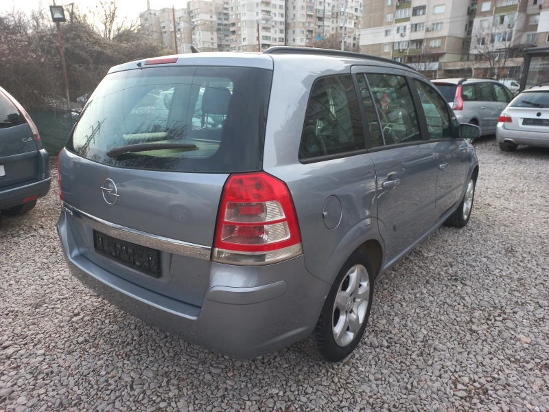 Opel Zafira 1.6i* 2009g* * 7 mesten, снимка 4 - Автомобили и джипове - 49446804