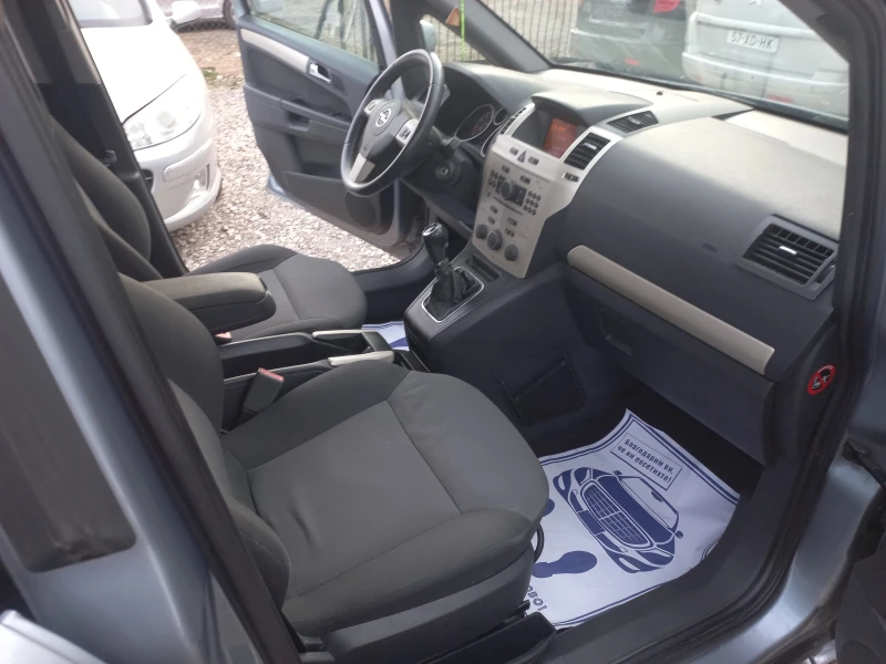 Opel Zafira 1.6i* 2009g* * 7 mesten, снимка 12 - Автомобили и джипове - 49446804