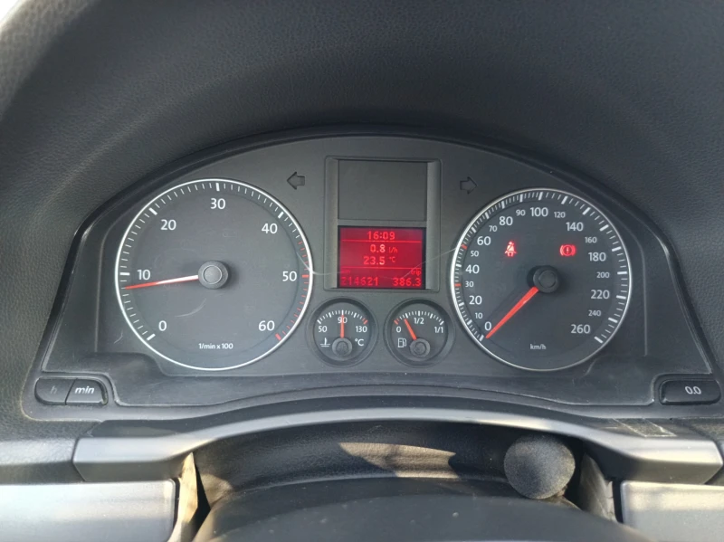 VW Eos 2.0TDI, снимка 11 - Автомобили и джипове - 51483485