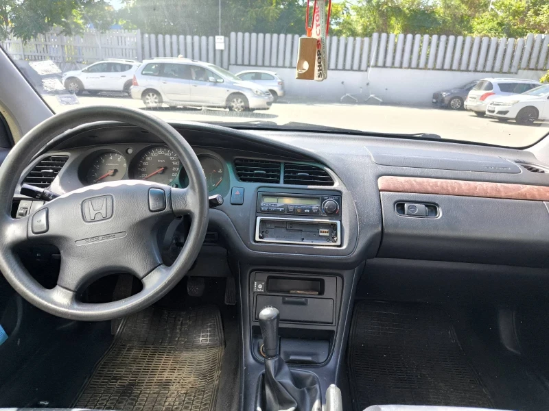 Honda Accord, снимка 8 - Автомобили и джипове - 52295499