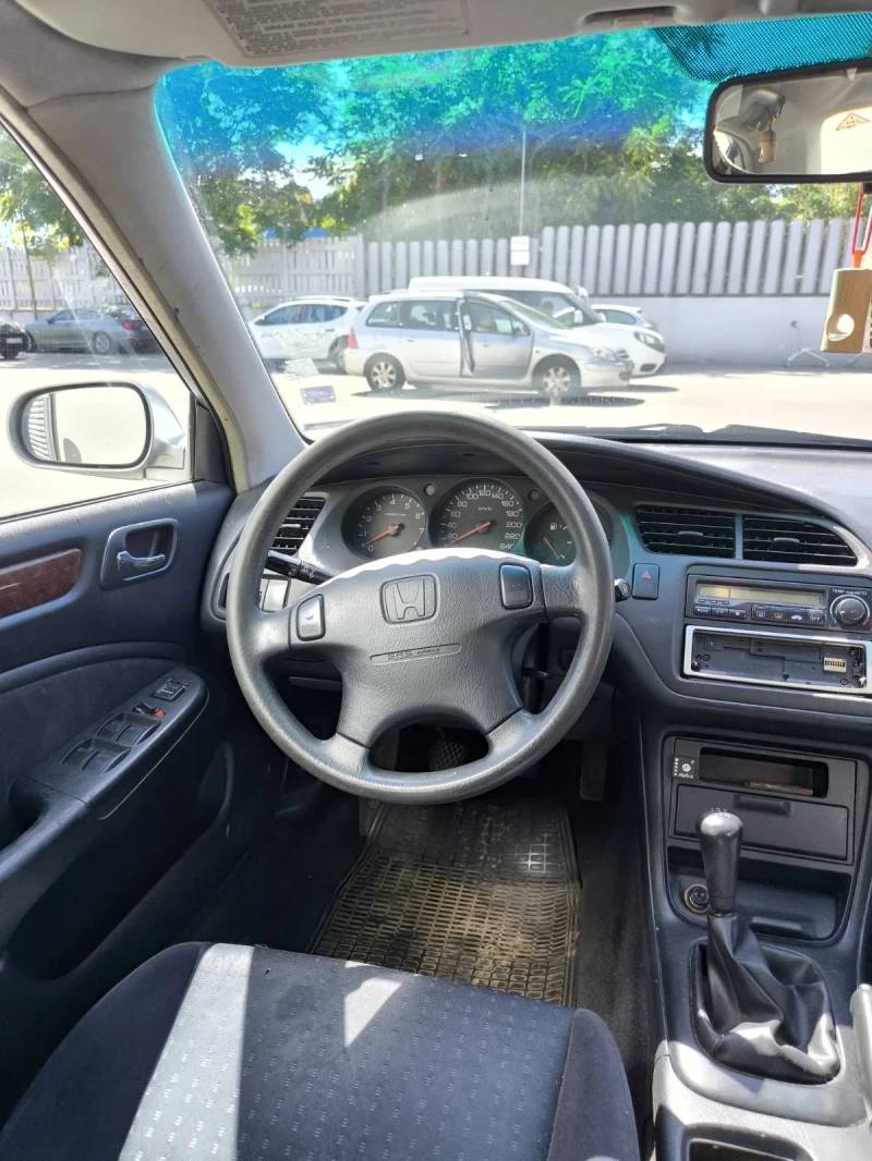 Honda Accord, снимка 5 - Автомобили и джипове - 52295499