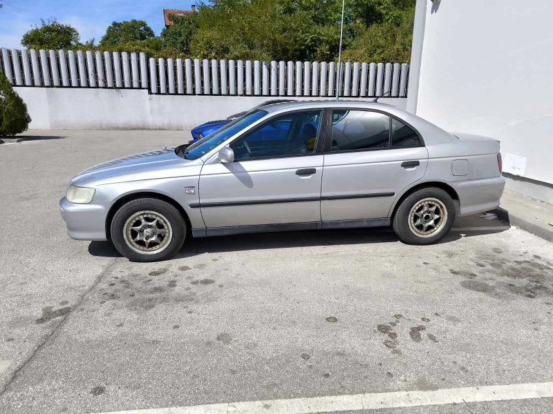 Honda Accord, снимка 2 - Автомобили и джипове - 52295499