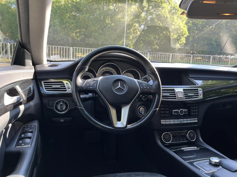 Mercedes-Benz CLS 350, снимка 7 - Автомобили и джипове - 52336145