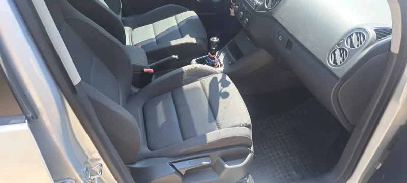 VW Golf Plus, снимка 10 - Автомобили и джипове - 52792402